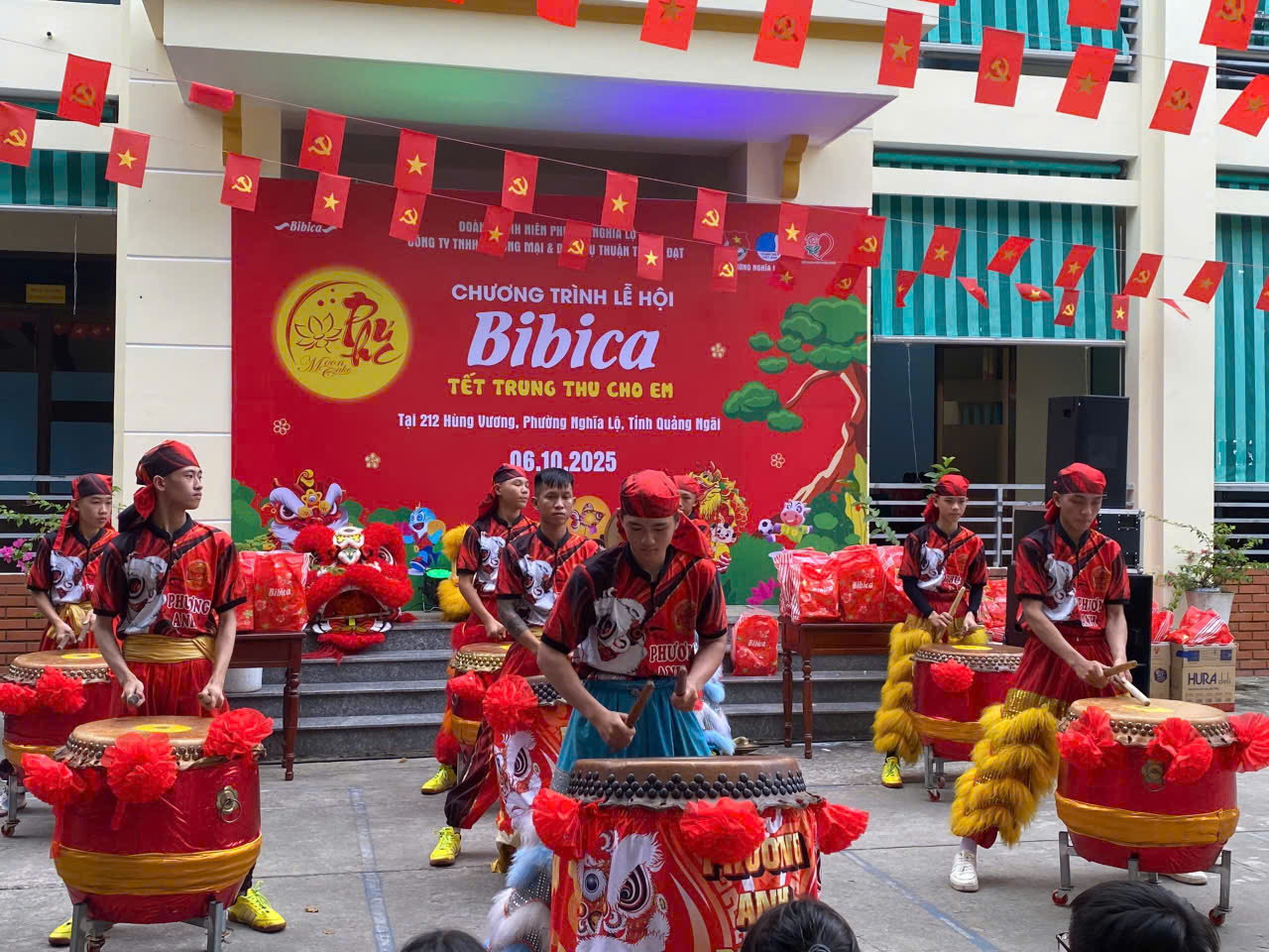 Chương trình Trung Thu cho em — Châu Ngọc Khang & Bibica 2